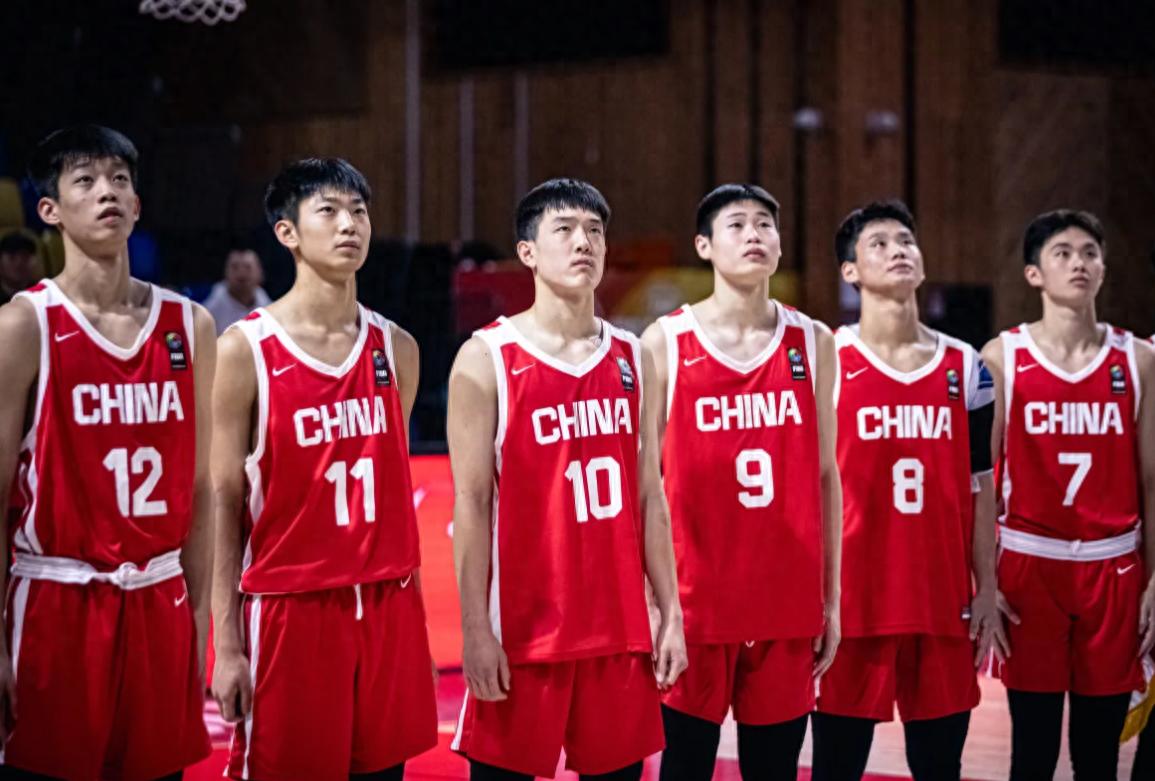 ue, 中国队继续 ue, 中国队继续