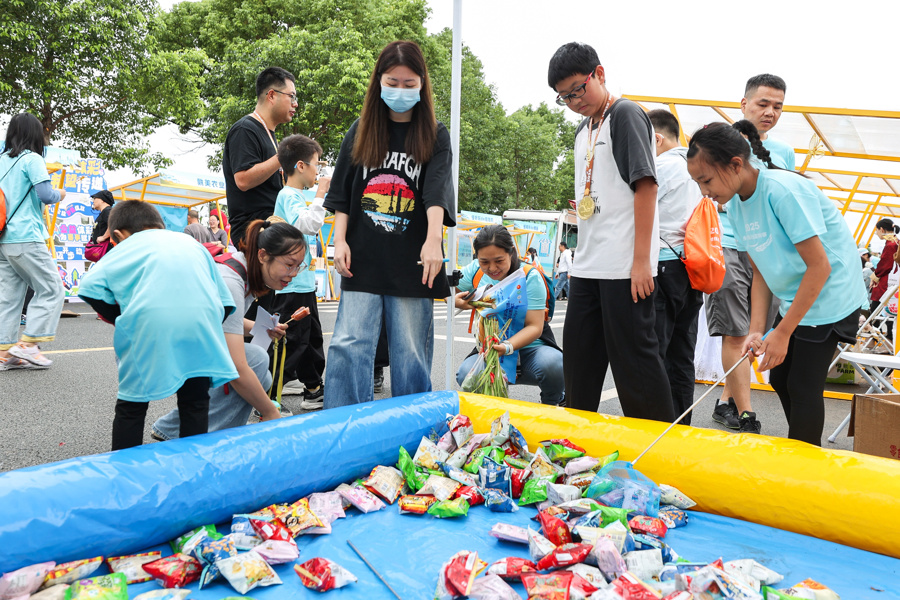 我也感到很, 乐场都给不 我也感到很, 乐场都给不